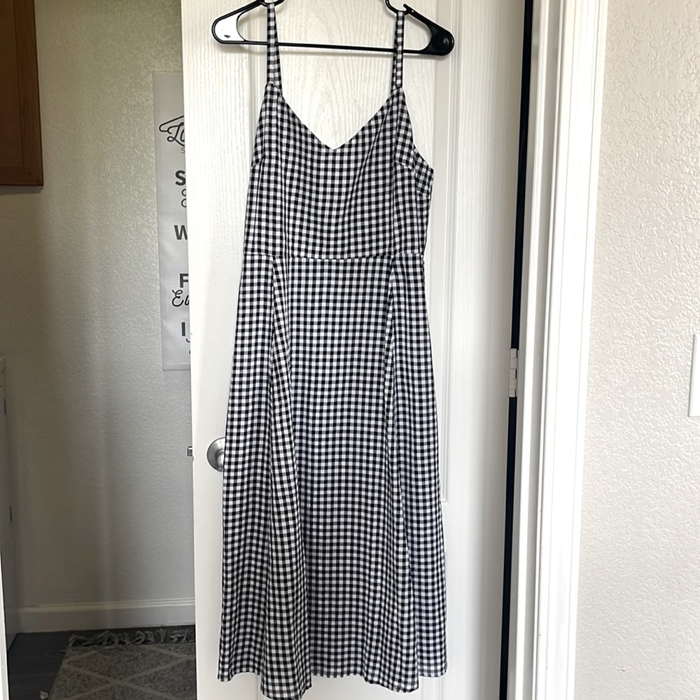 GAP SUMMER DRESS